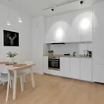 Mila Baltica Seaside, Sauna, Gym & Parking By Downtown Διαμέρισμα