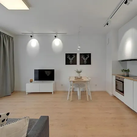 Mila Baltica Seaside, Sauna, Gym & Parking By Downtown Apartamento Gdańsk