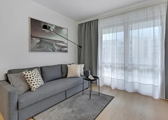 Mila Baltica Seaside, Sauna, Gym & Parking By Downtown Apartment Gdansk